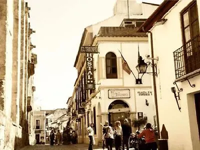 El Triunfo 2*